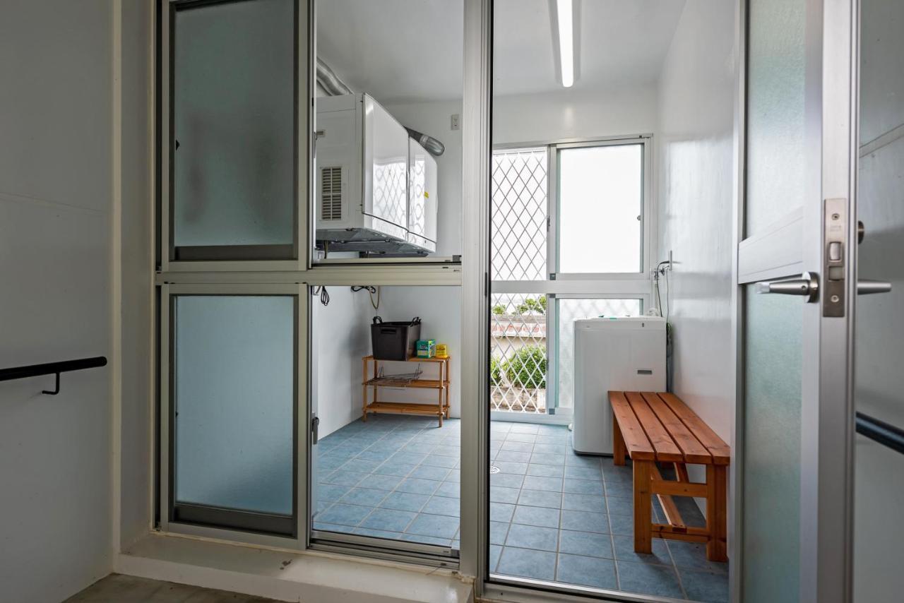 Guest house Kawamitsu Miyakojima  Extérieur photo